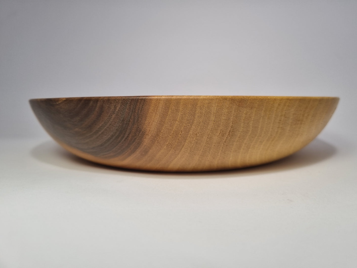 Walnut Low Bowl (20cm)