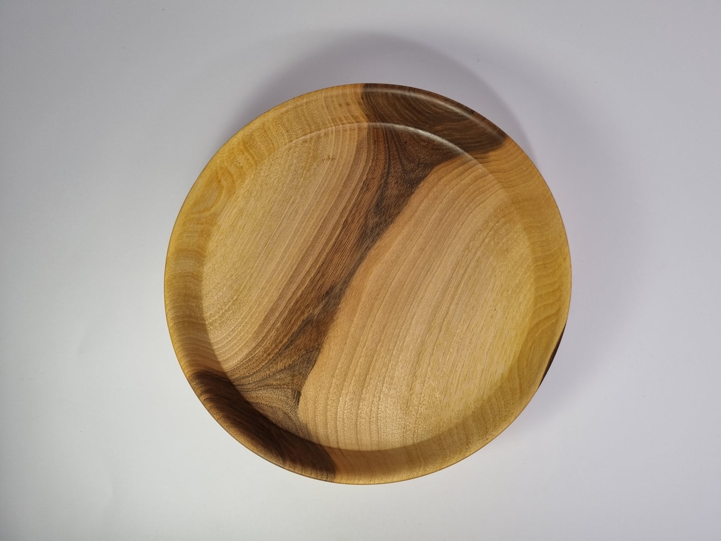 Walnut Low Bowl (22cm)