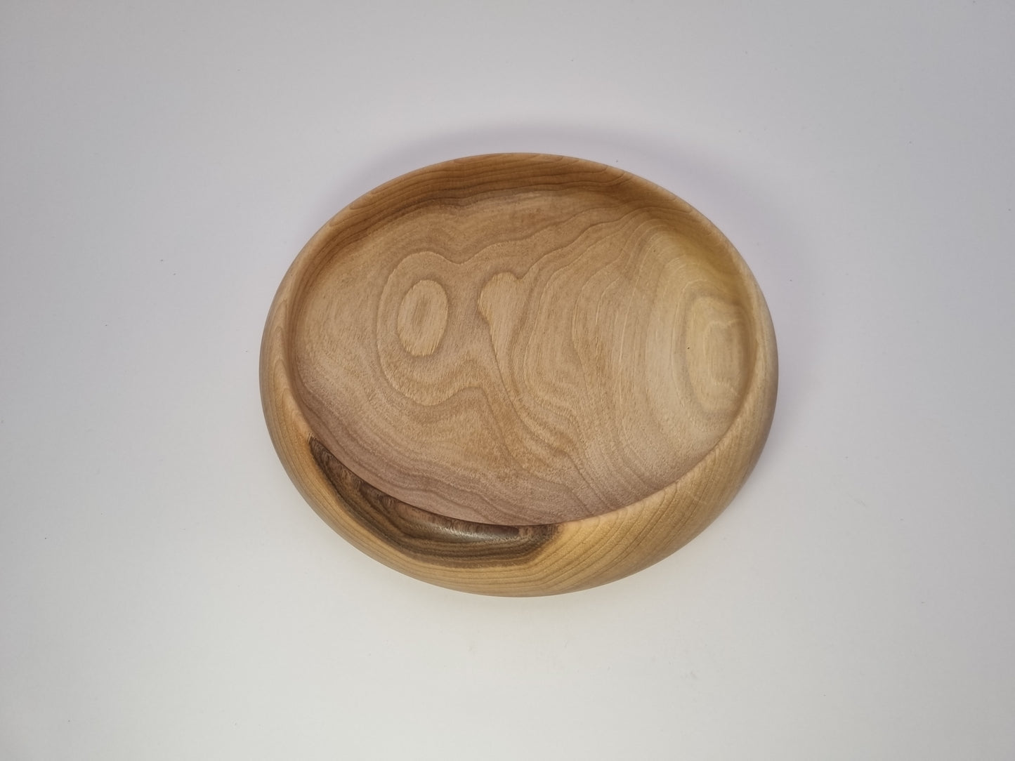 Walnut Low Bowl (19cm)