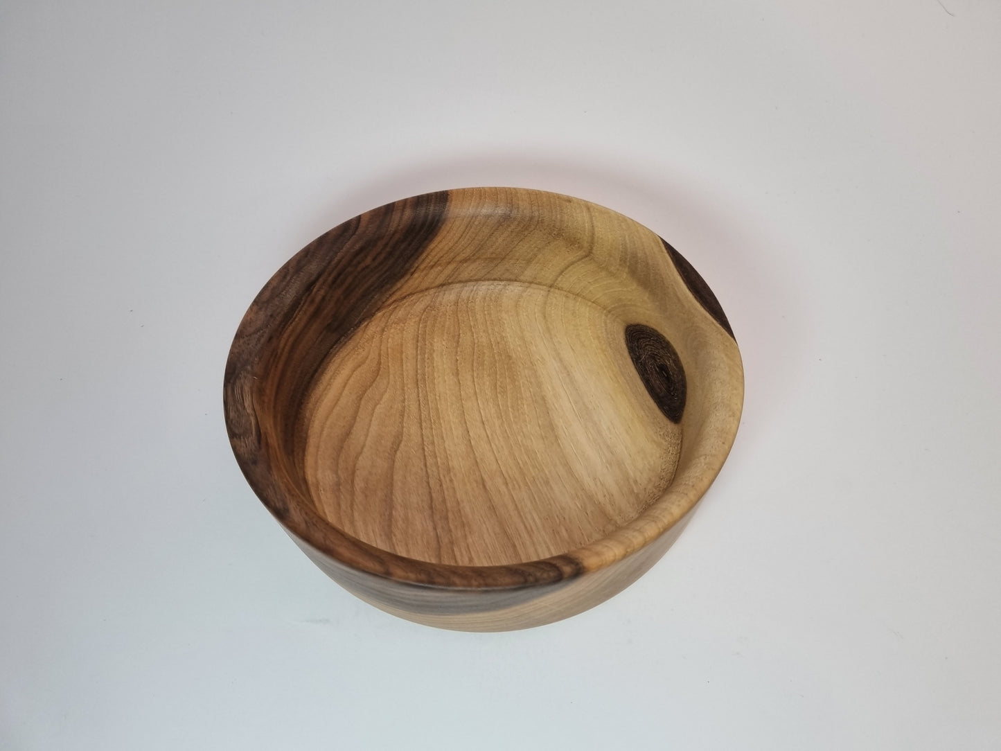 Walnut Bowl (16cm)